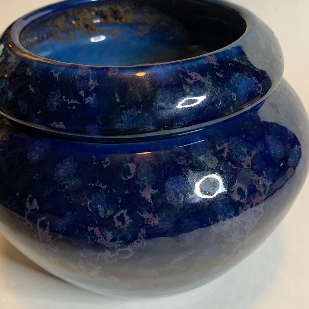 The Violet Pot Blue African Self Watering Planter Pot 1997 - Picture 6 of 6
